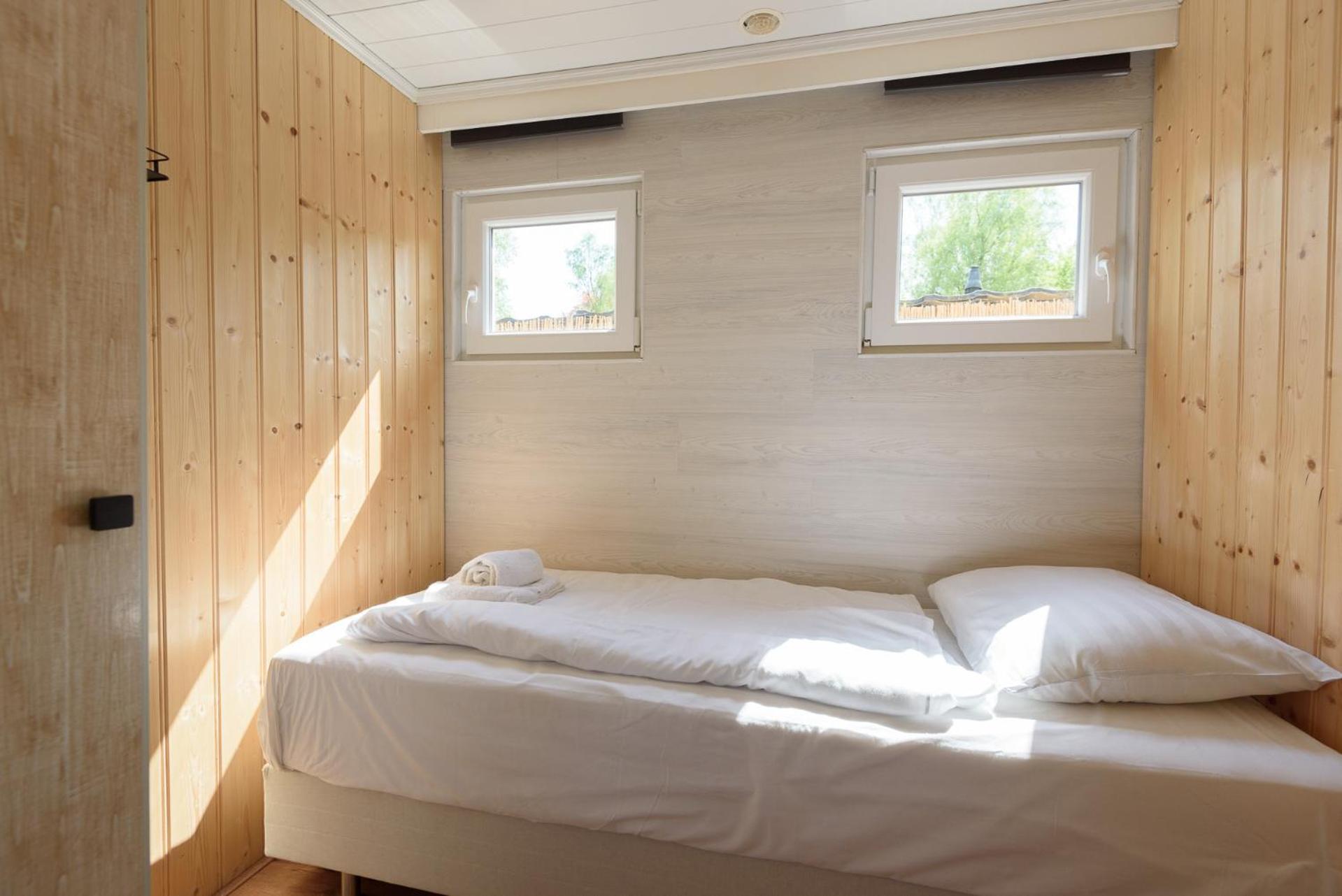 Chalet Op Rustig Park Op De Veluwe